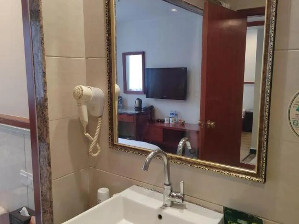 GreenTree Inn Shenzhen Kengzi Town Express Hotel