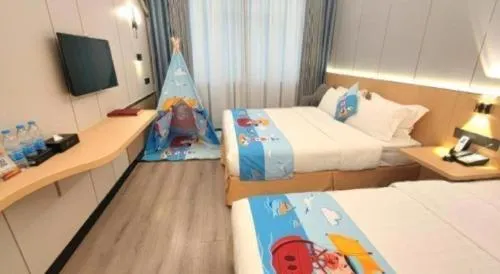 Zhenxing Hotel
