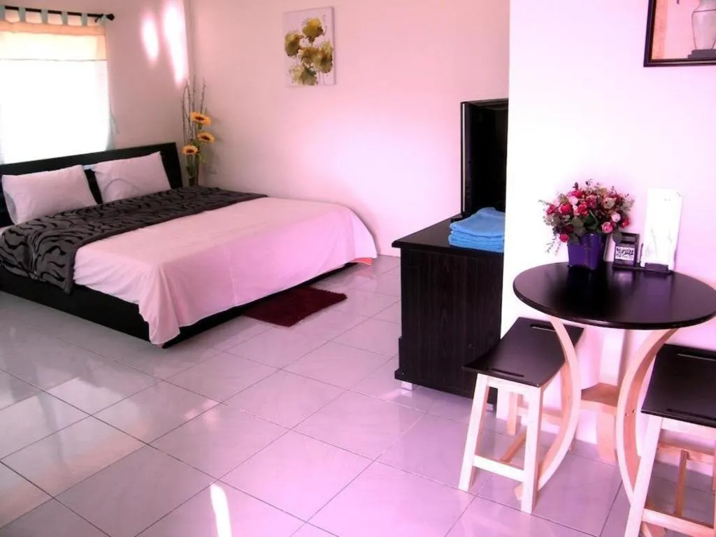 Bed in Ban Naam Resort