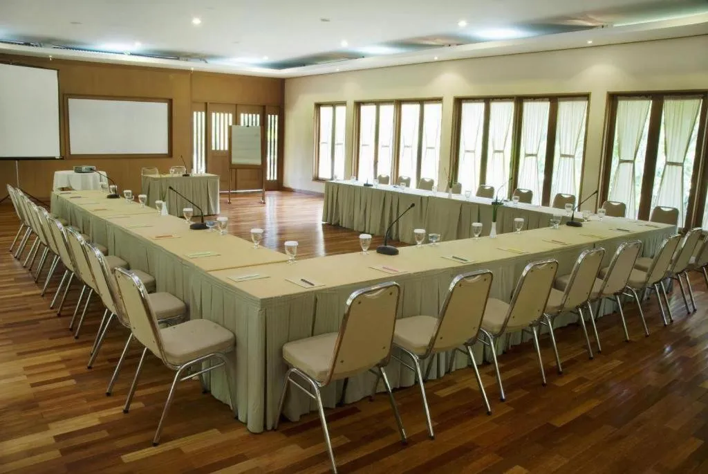 The Cipaku Garden Hotel