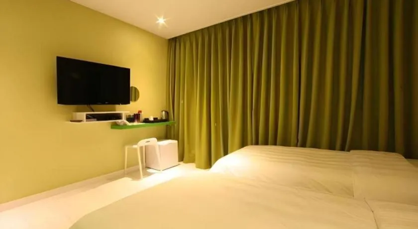 At Noon Hotel in Jeju