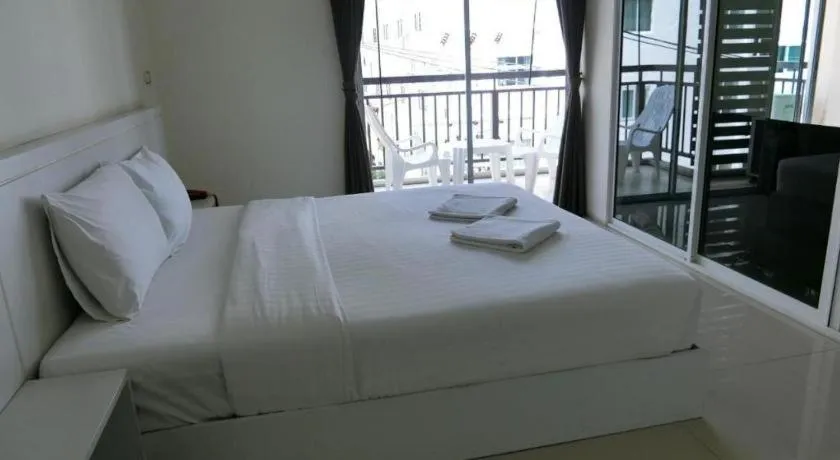 Bed in R-Con Sea Terrace