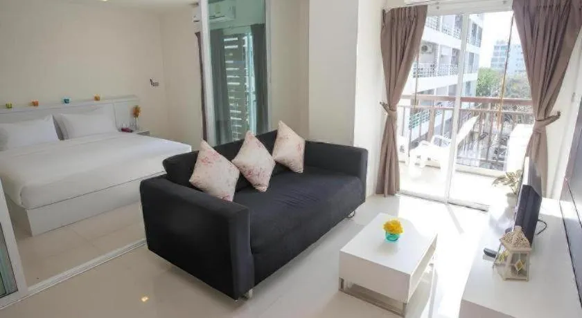 Bed in R-Con Sea Terrace