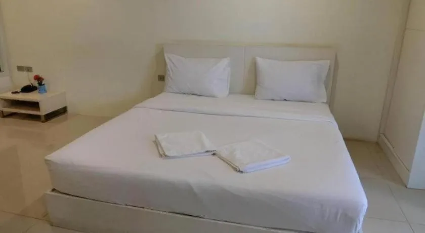 Bed in R-Con Sea Terrace