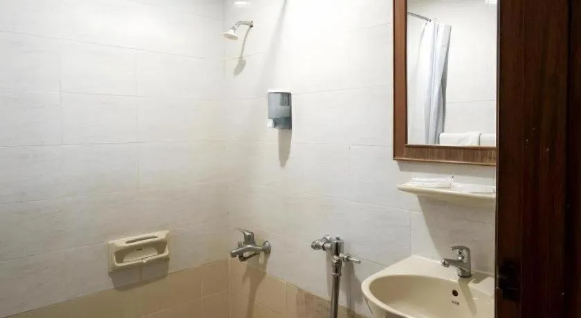 Four Chain View Hotel