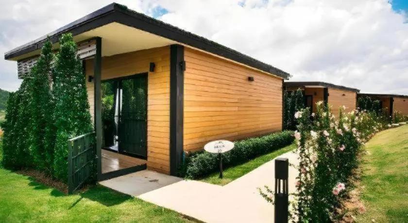 Chantara Valley Resort