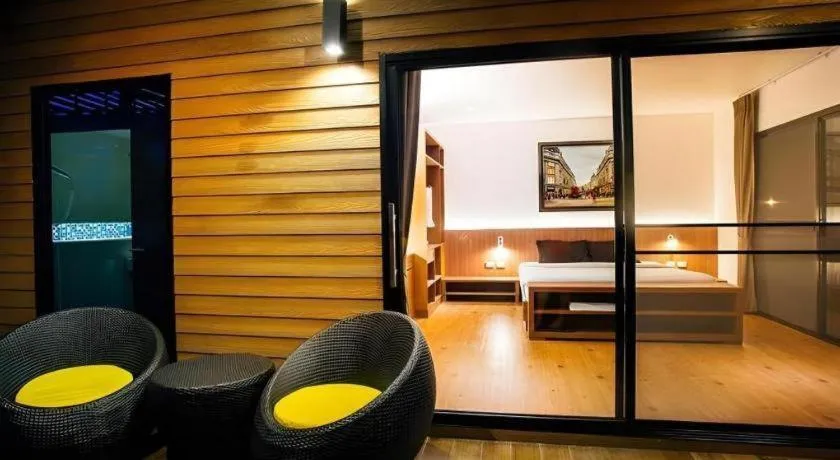 Bed in Chantara Valley Resort