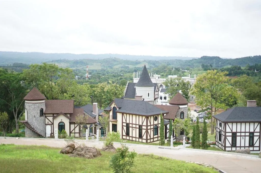 The Bluesky Resort @ Khao Kho