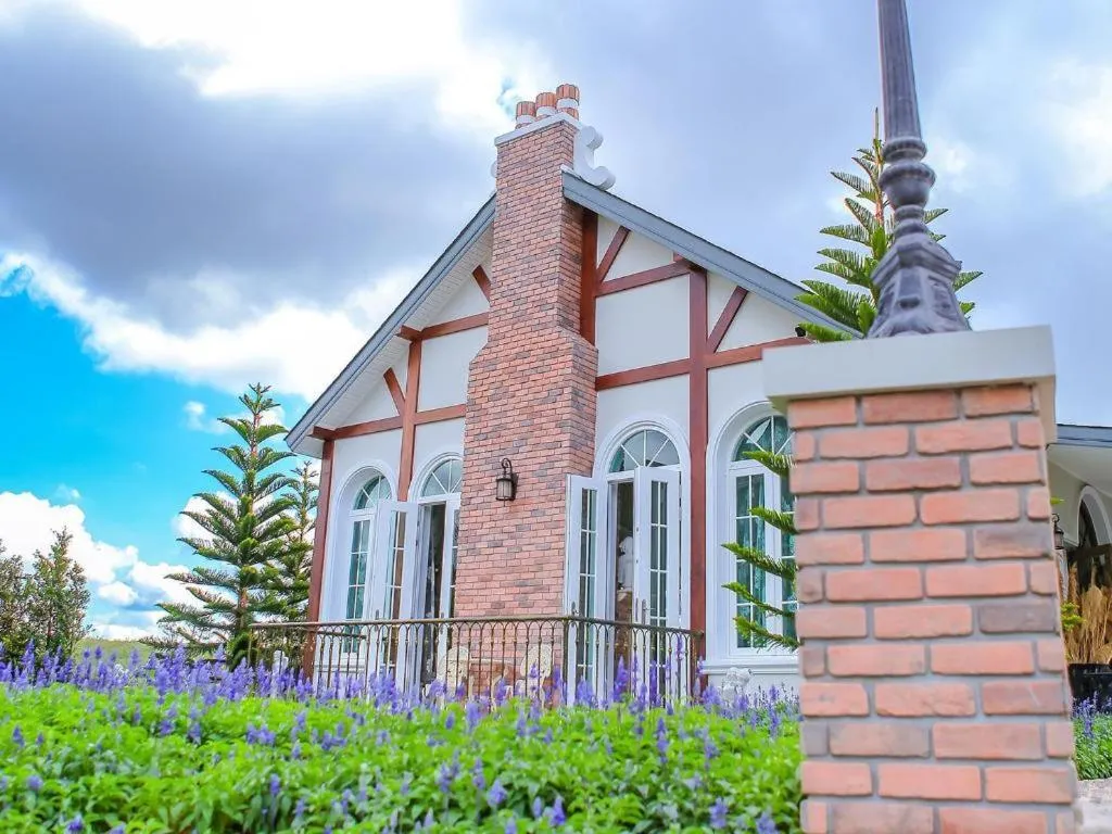 The Bluesky Resort @ Khao Kho