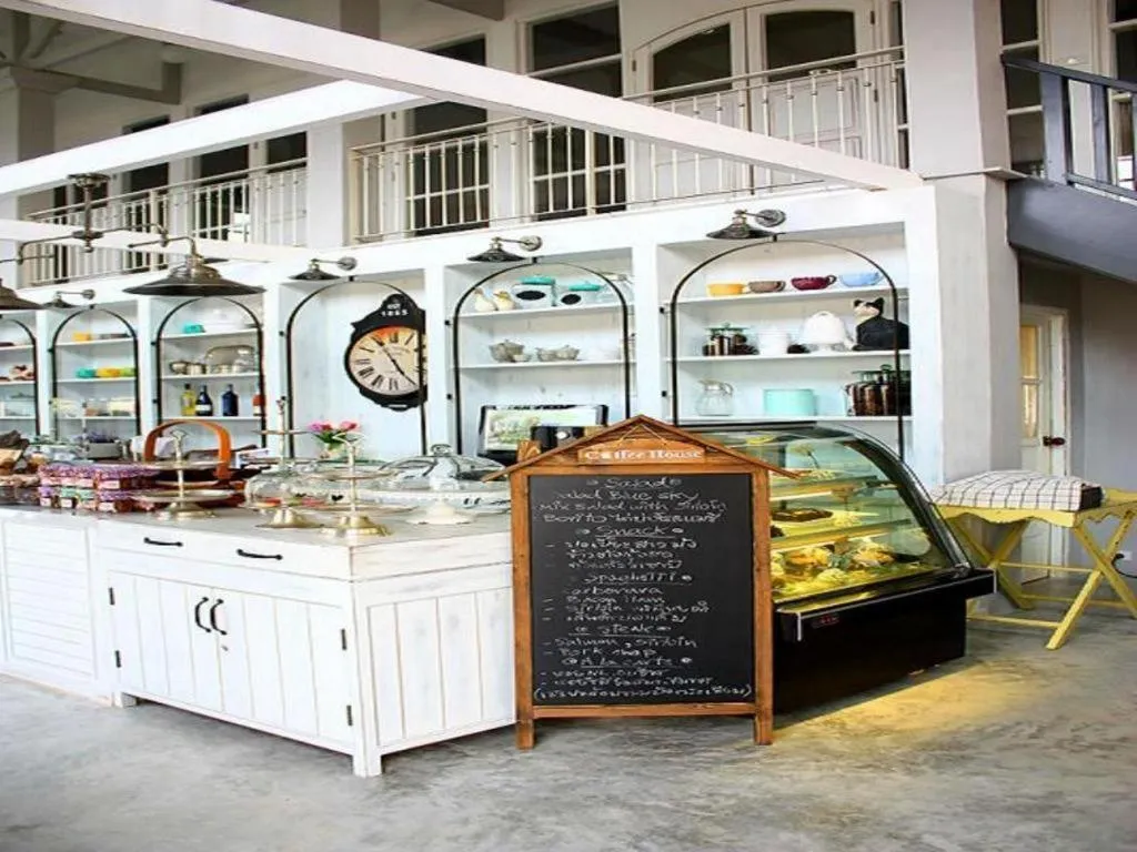 The Bluesky Resort @ Khao Kho