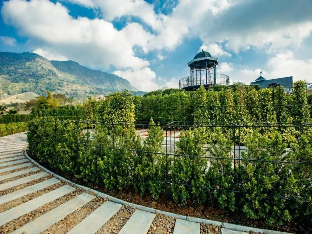 The Bluesky Resort @ Khao Kho