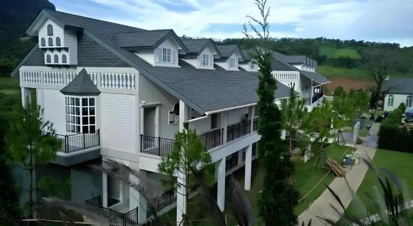 The Bluesky Resort @ Khao Kho
