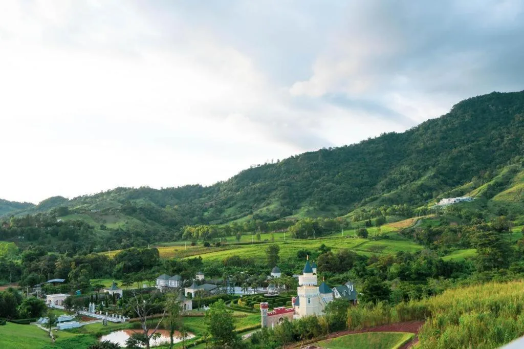 The Bluesky Resort @ Khao Kho