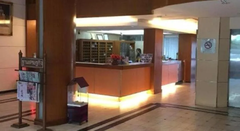 OYO 441 Grand Thara Hotel