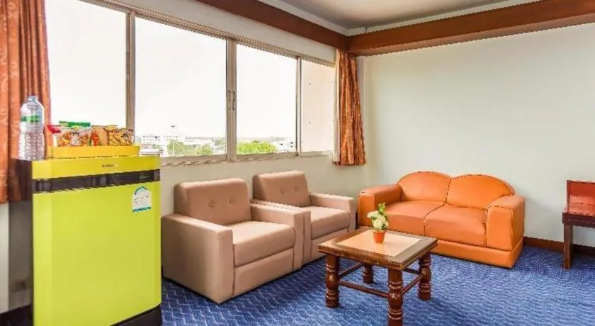 OYO 441 Grand Thara Hotel