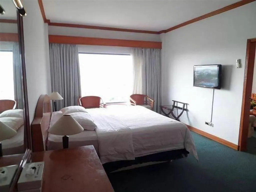 Bed in Hotel Marcopolo