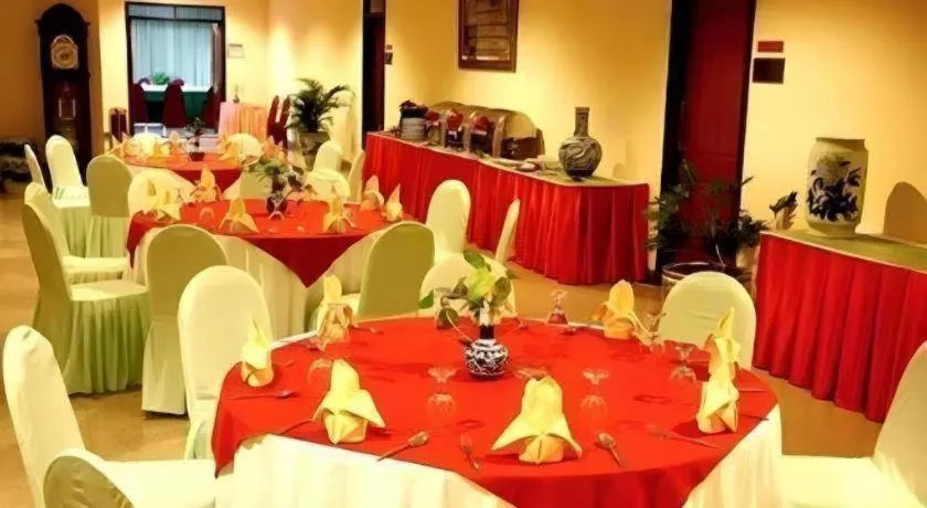 Grand Tiga Mustika Hotel