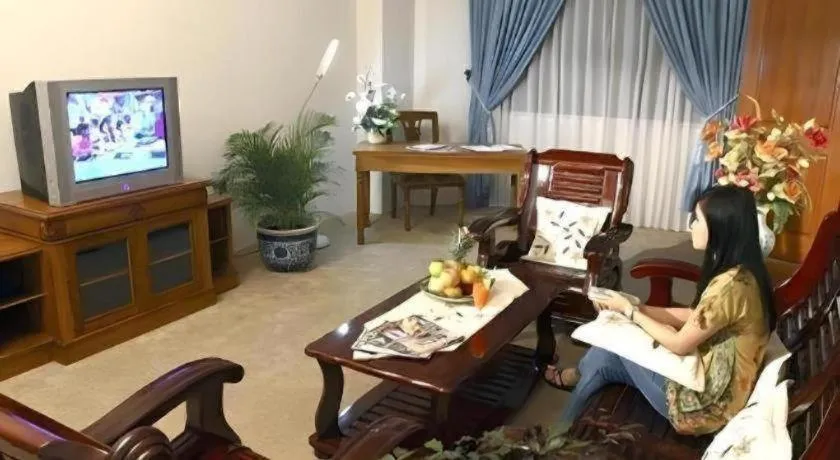 Grand Tiga Mustika Hotel