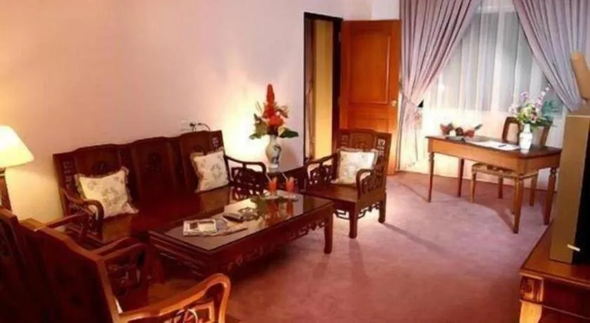 Grand Tiga Mustika Hotel