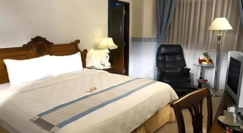 Grand Tiga Mustika Hotel