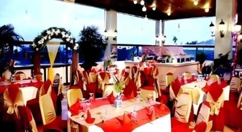 Grand Tiga Mustika Hotel