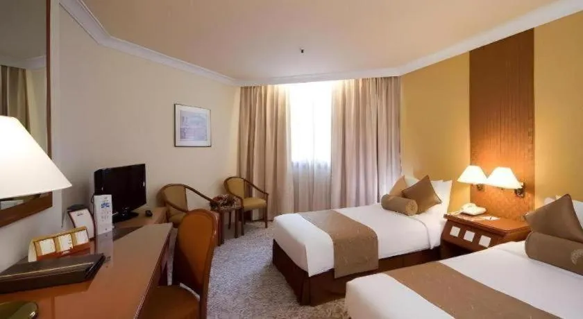 Bed in Hotel Miramar Singapore