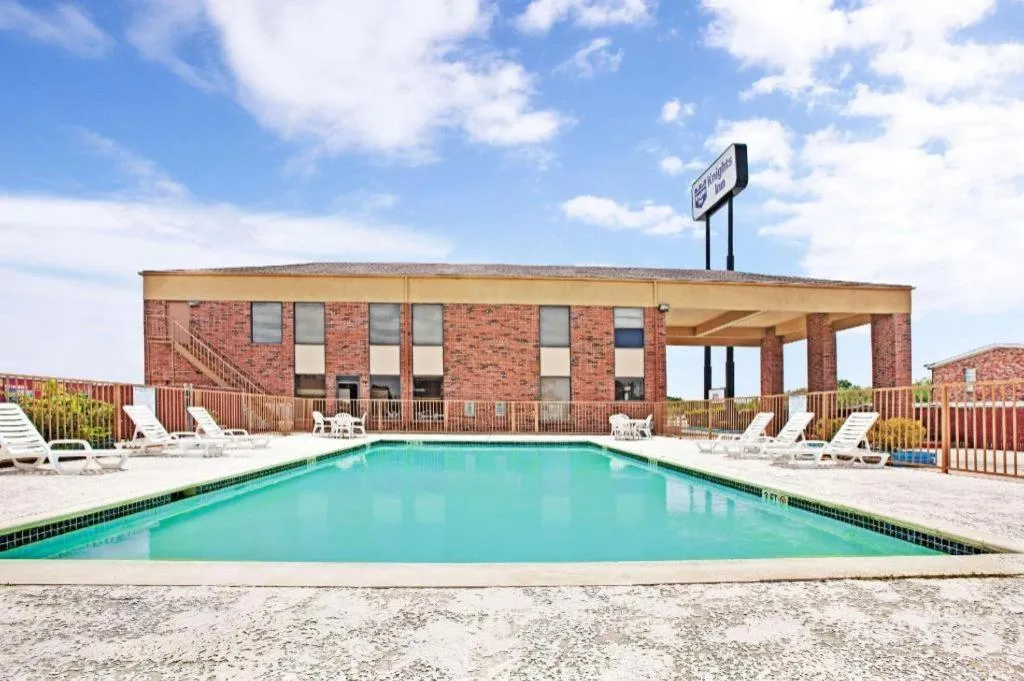 Knights Inn South Houston TX