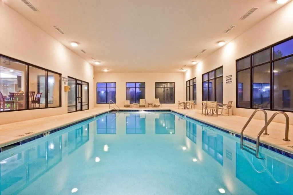 HOLIDAY INN EXPRESS RINGGOLD (CHATTANOOGA AREA) By IHG