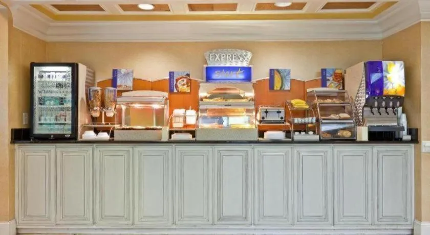 HOLIDAY INN EXPRESS RINGGOLD (CHATTANOOGA AREA) By IHG