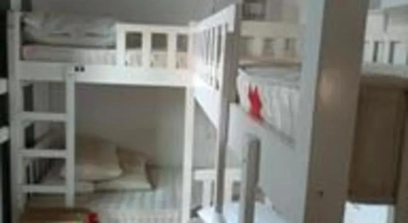 Bed in Royal Hostel Singapore