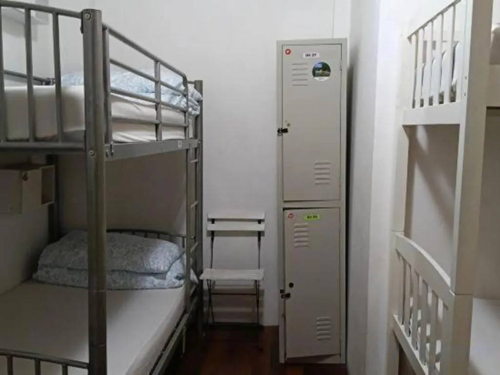 Bed in Royal Hostel Singapore