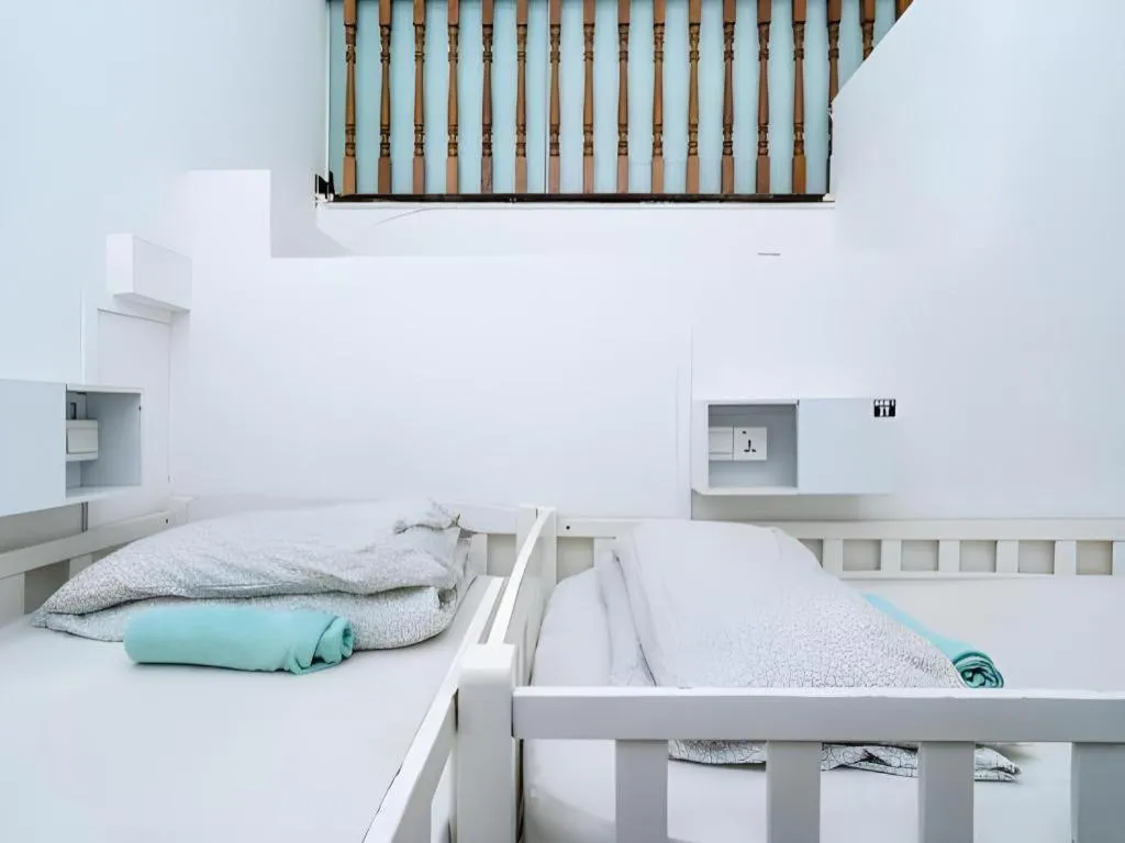 Bed in Royal Hostel Singapore