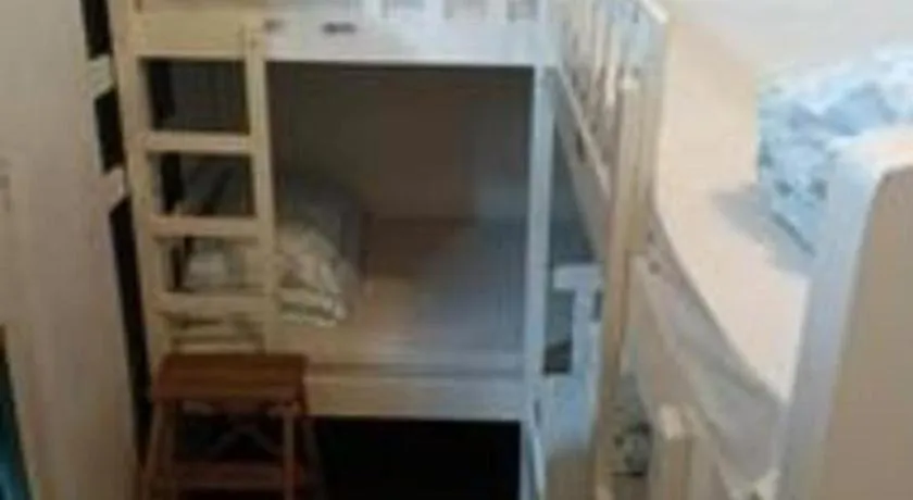 Bed in Royal Hostel Singapore