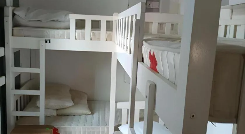 Bed in Royal Hostel Singapore