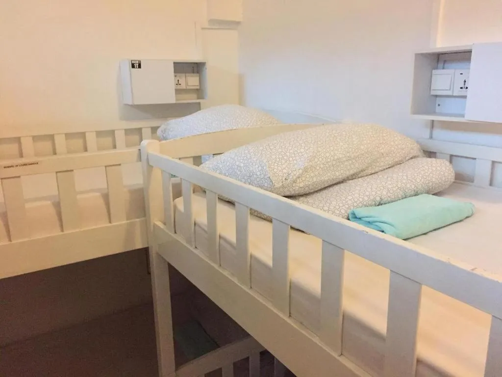 Bed in Royal Hostel Singapore