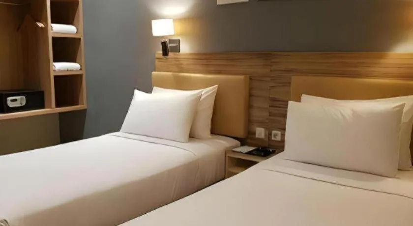 Bed in U Stay Hotel Mangga Besar