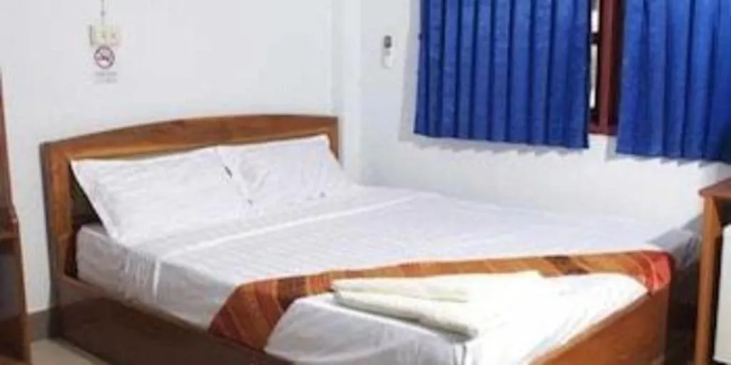 Bed in Lankham Hotel