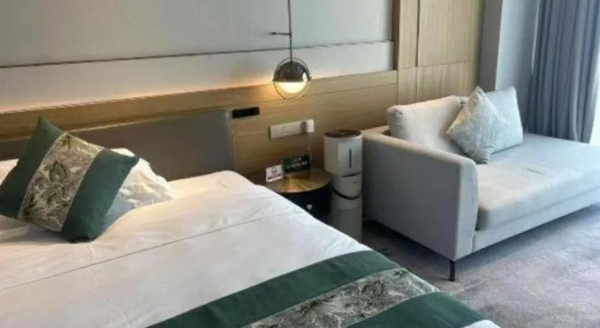 Bed in Zhangjiagang Guomao Hotel