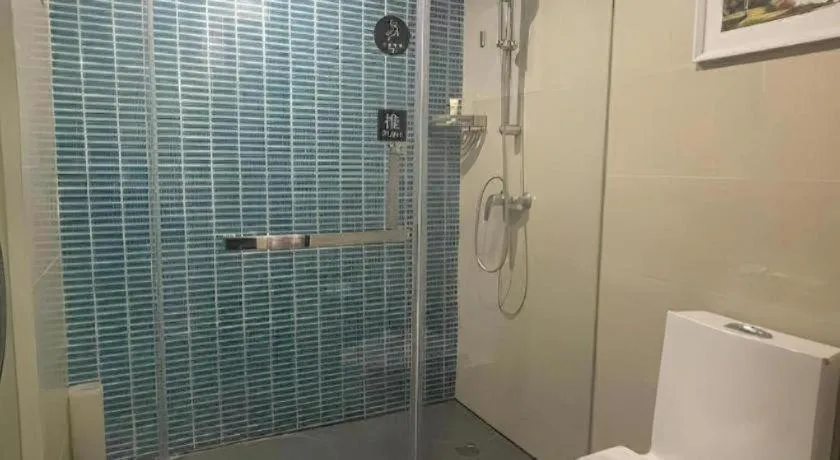 Zhangjiagang Guomao Hotel