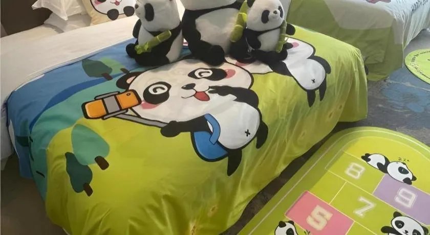 Bed in Zhangjiagang Guomao Hotel