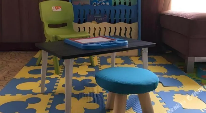 Zhangjiagang Guomao Hotel