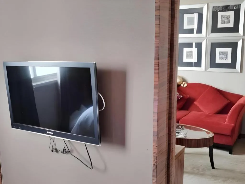 Zhangjiagang Guomao Hotel