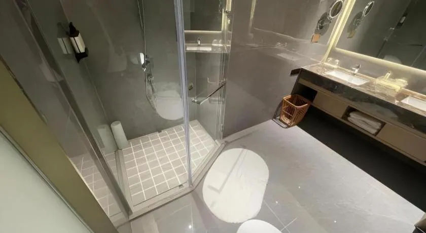 Zhangjiagang Guomao Hotel