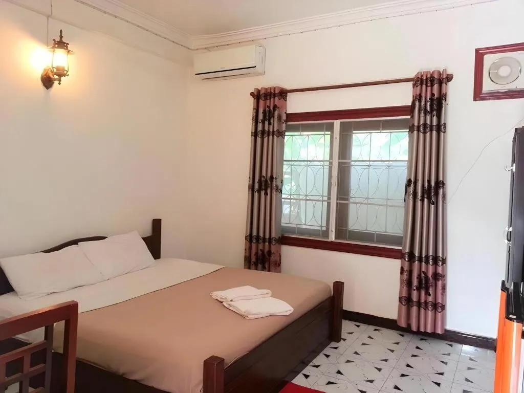 Bed in Khamsaner Hotel