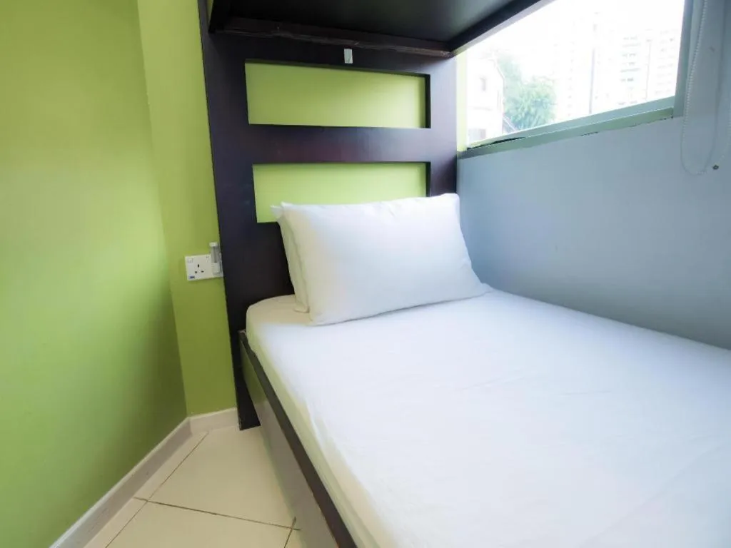 Bed in G4 Station Backpackers Hostel