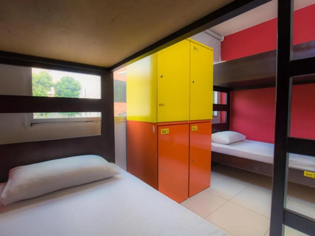 Bed in G4 Station Backpackers Hostel