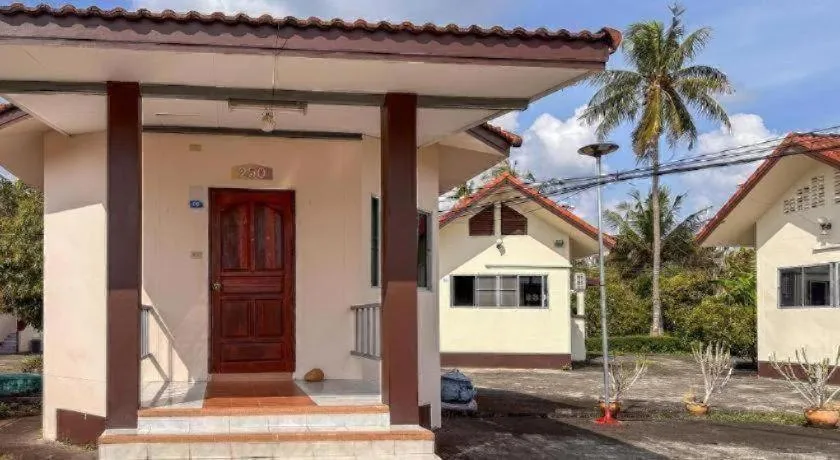 Chumphon Park Resort