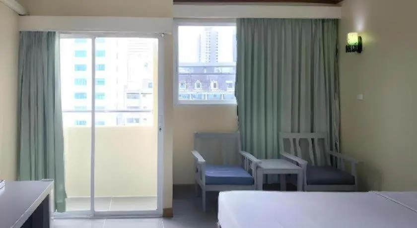 Bed in J Two S Pratunam Hotel