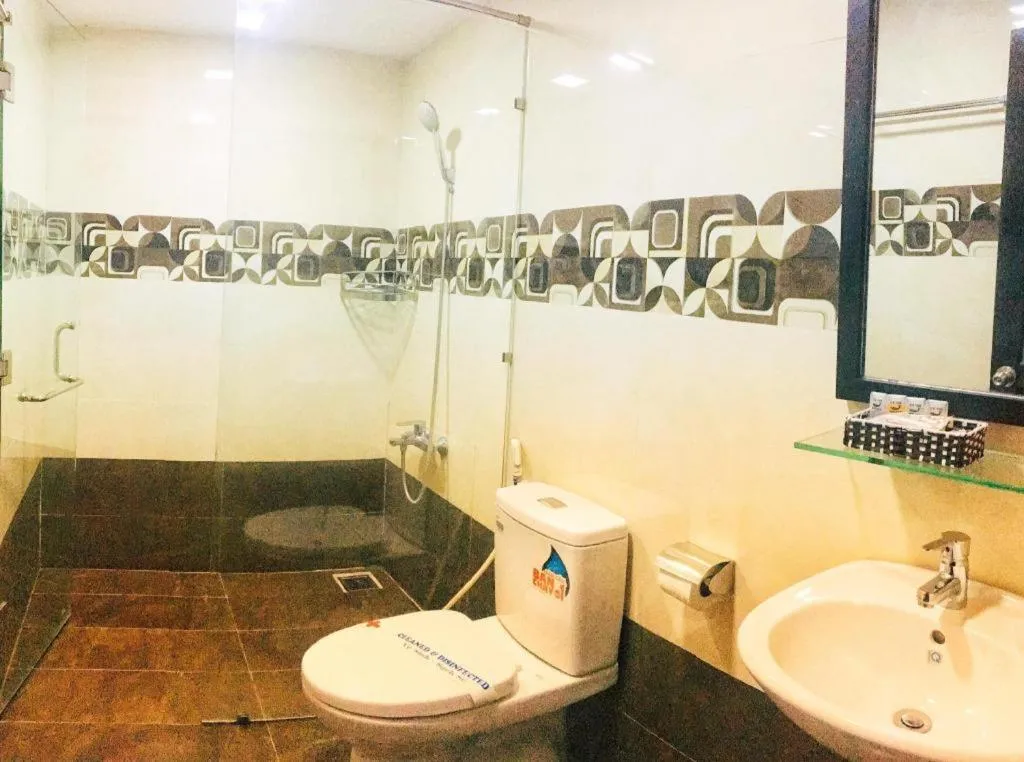 Whale Ocean View Hotel