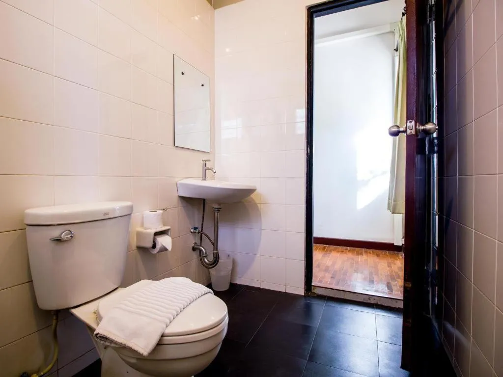 B2 Lanna Boutique & Budget Hotel